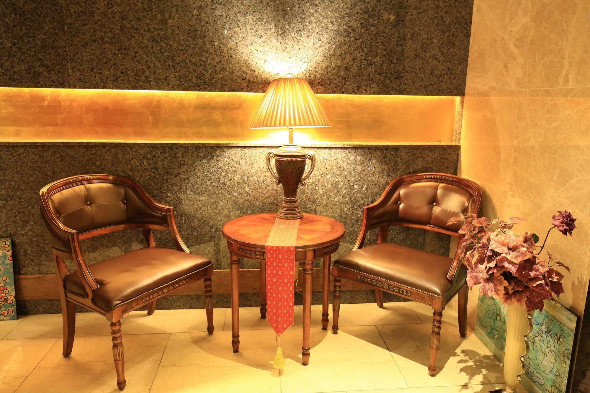 Gallery Tourist Hotel Tongyeong Exterior foto